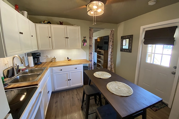 La Casita Cabin at Vara Guest House